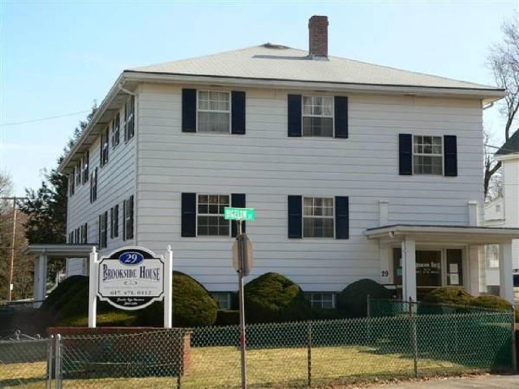 Brookside House Hotel Quincy Bagian luar foto