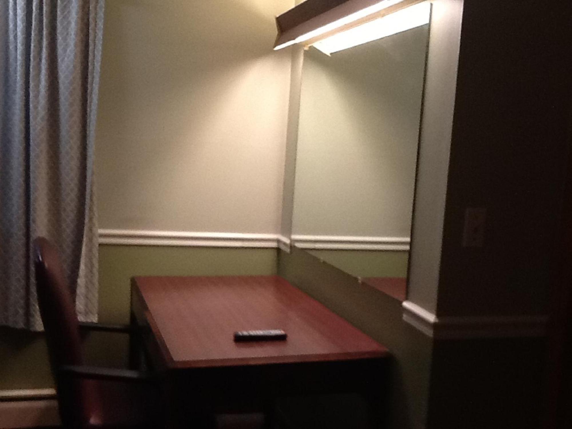 Brookside House Hotel Quincy Bagian luar foto